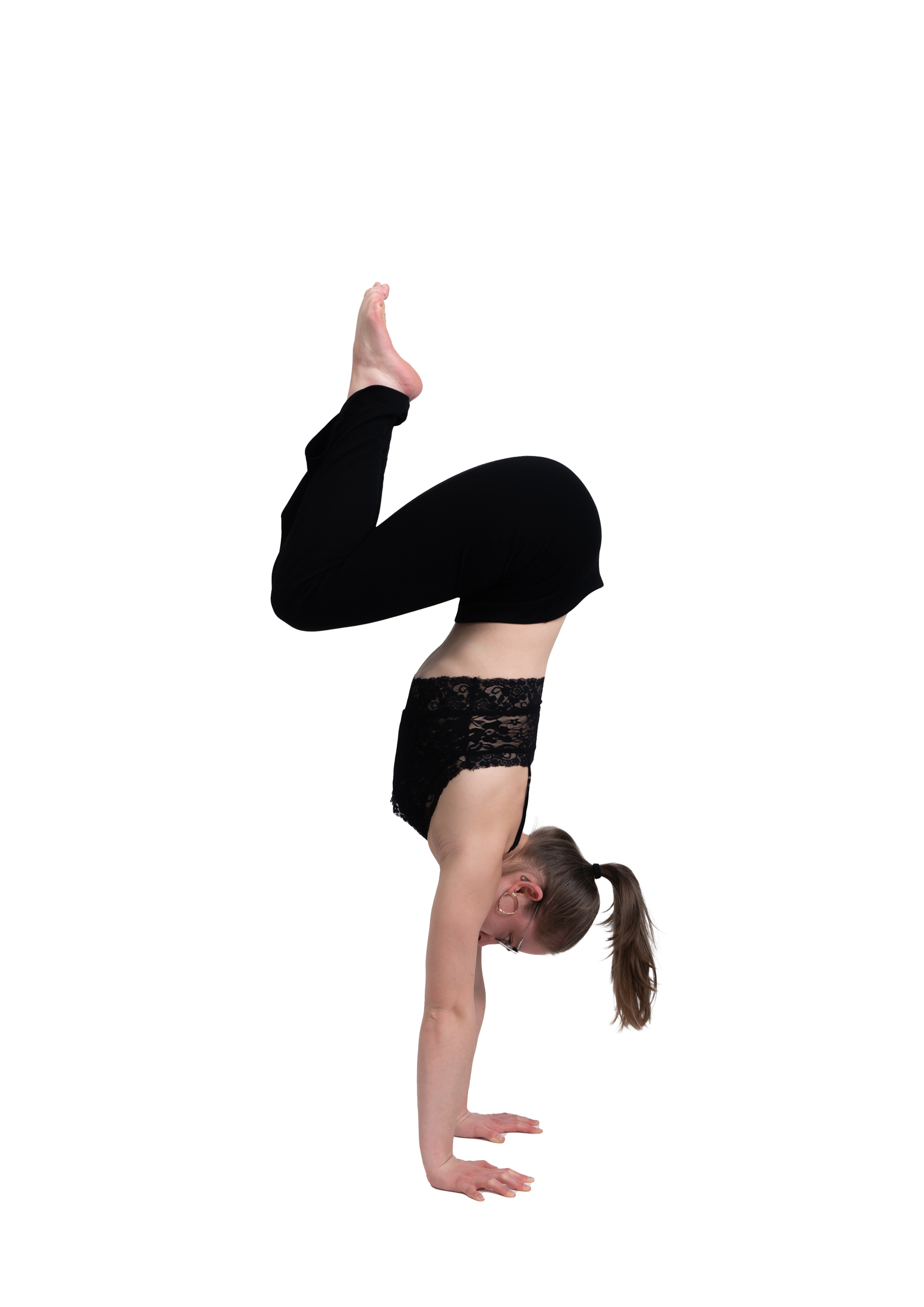 Emilie handstand teacher